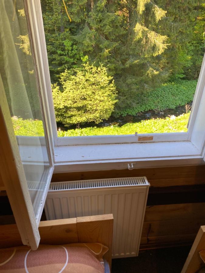 Penzion Lesni Zatisi- Harrachov Bagian luar foto