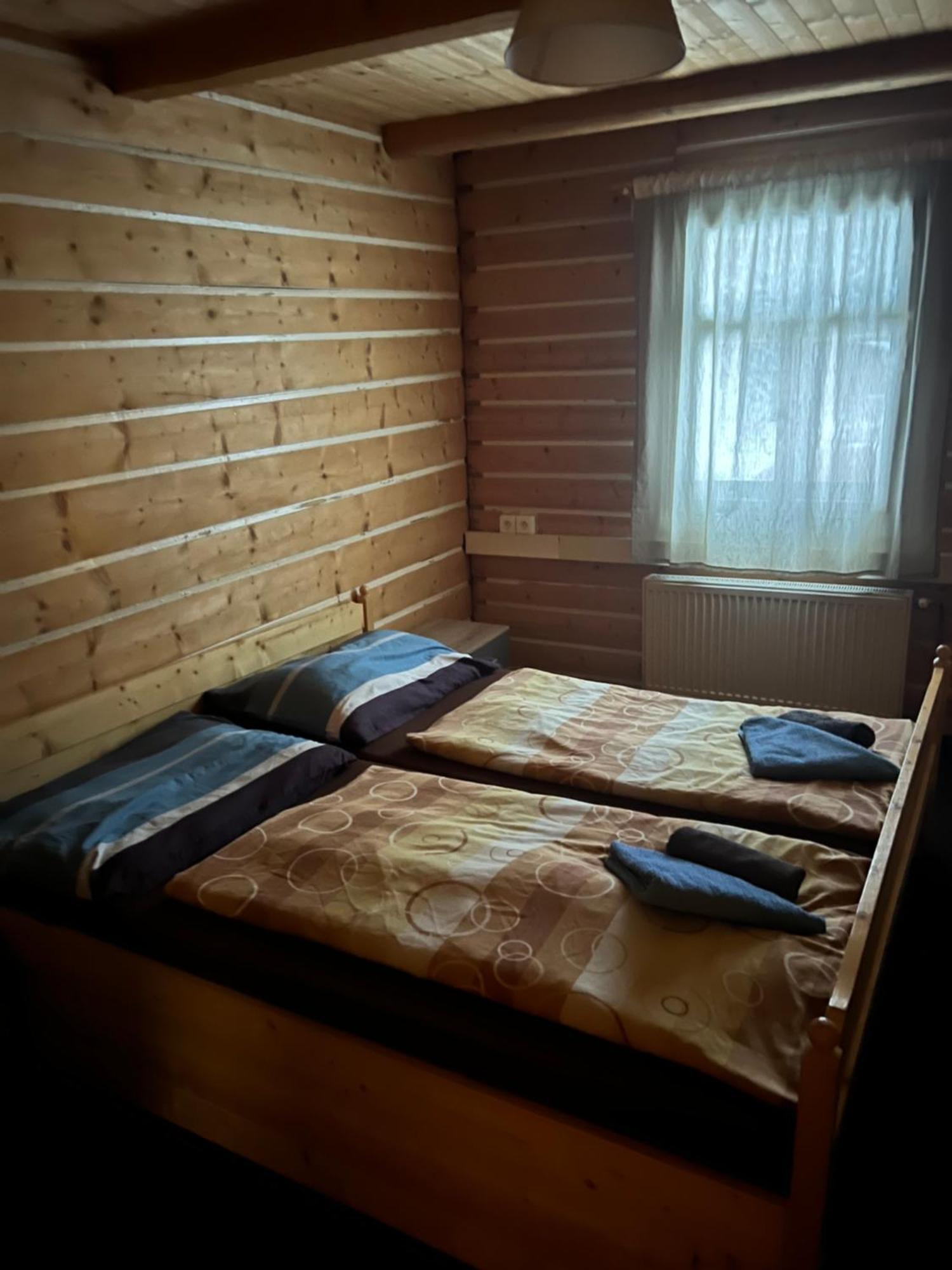 Penzion Lesni Zatisi- Harrachov Bagian luar foto