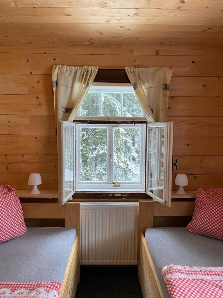 Penzion Lesni Zatisi- Harrachov Bagian luar foto