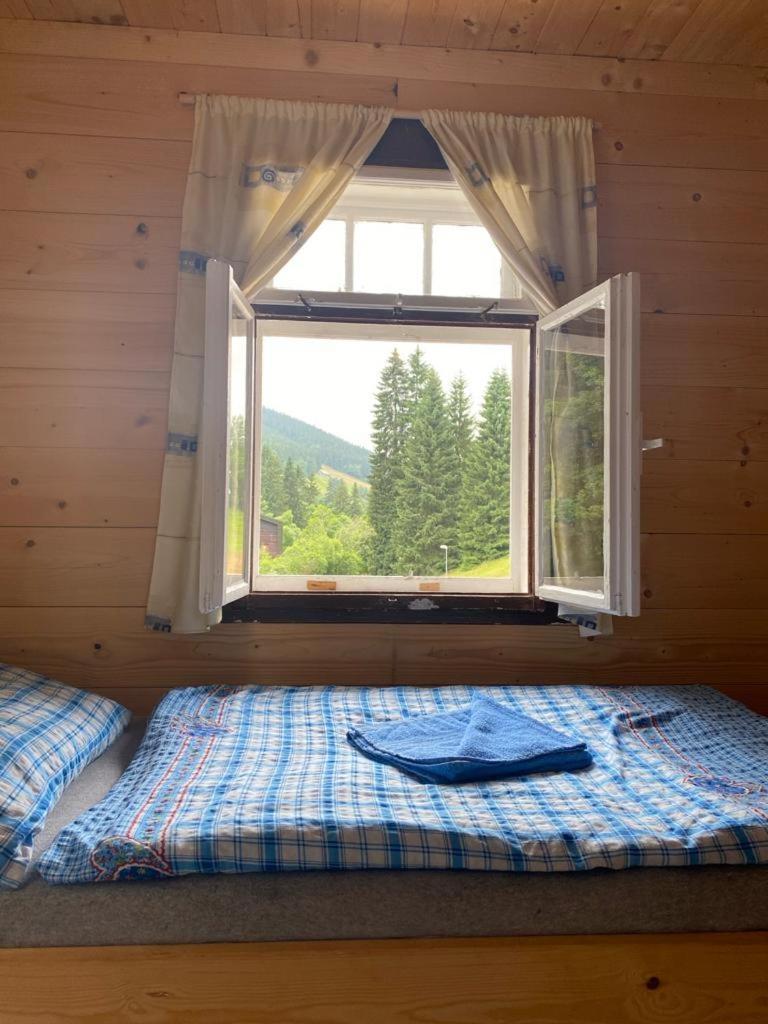 Penzion Lesni Zatisi- Harrachov Bagian luar foto